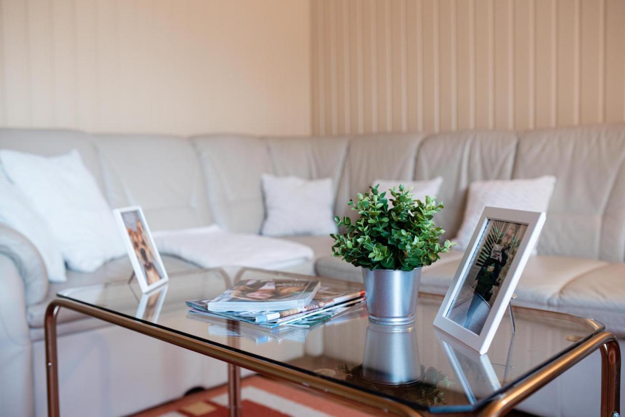 Vadkacsa Apartmanhaz Medencevel Zamárdi Dış mekan fotoğraf